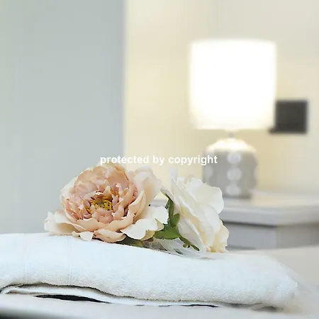 Luxury Penthouse Sea View Tatil Evi Corniglia